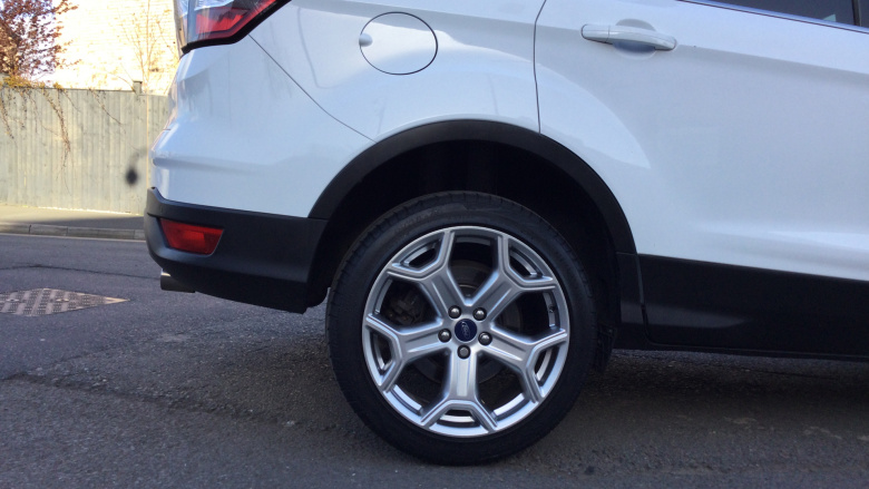 Ford Kuga 2.0 TDCi Titanium Edition 5dr 2WD Diesel Estate